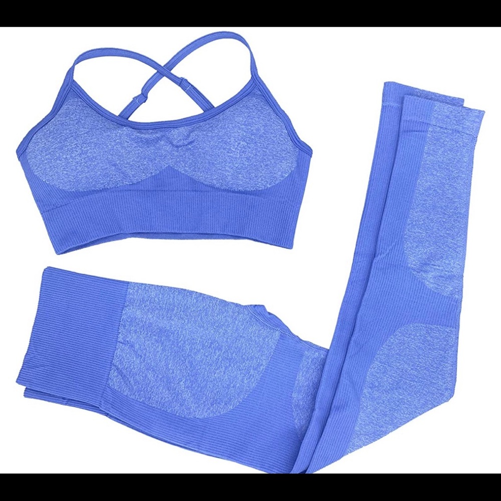 2- piece workout set